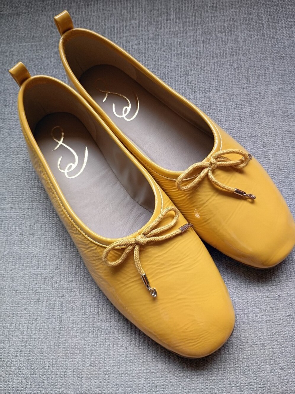 Sam Edelman Ari Sunflower Crinkle Leather Ballet Flats Size 7